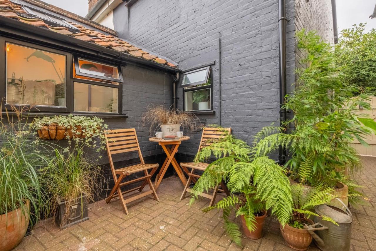 Most Romantic Cottage In Suffolk - Number Four Framlingham Bagian luar foto
