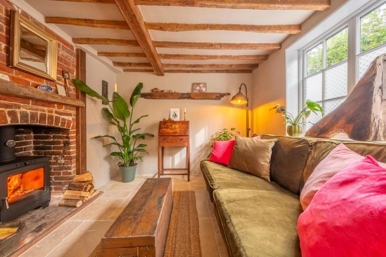 Most Romantic Cottage In Suffolk - Number Four Framlingham Bagian luar foto