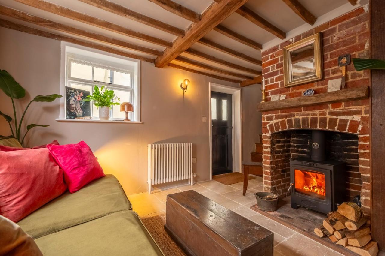 Most Romantic Cottage In Suffolk - Number Four Framlingham Bagian luar foto