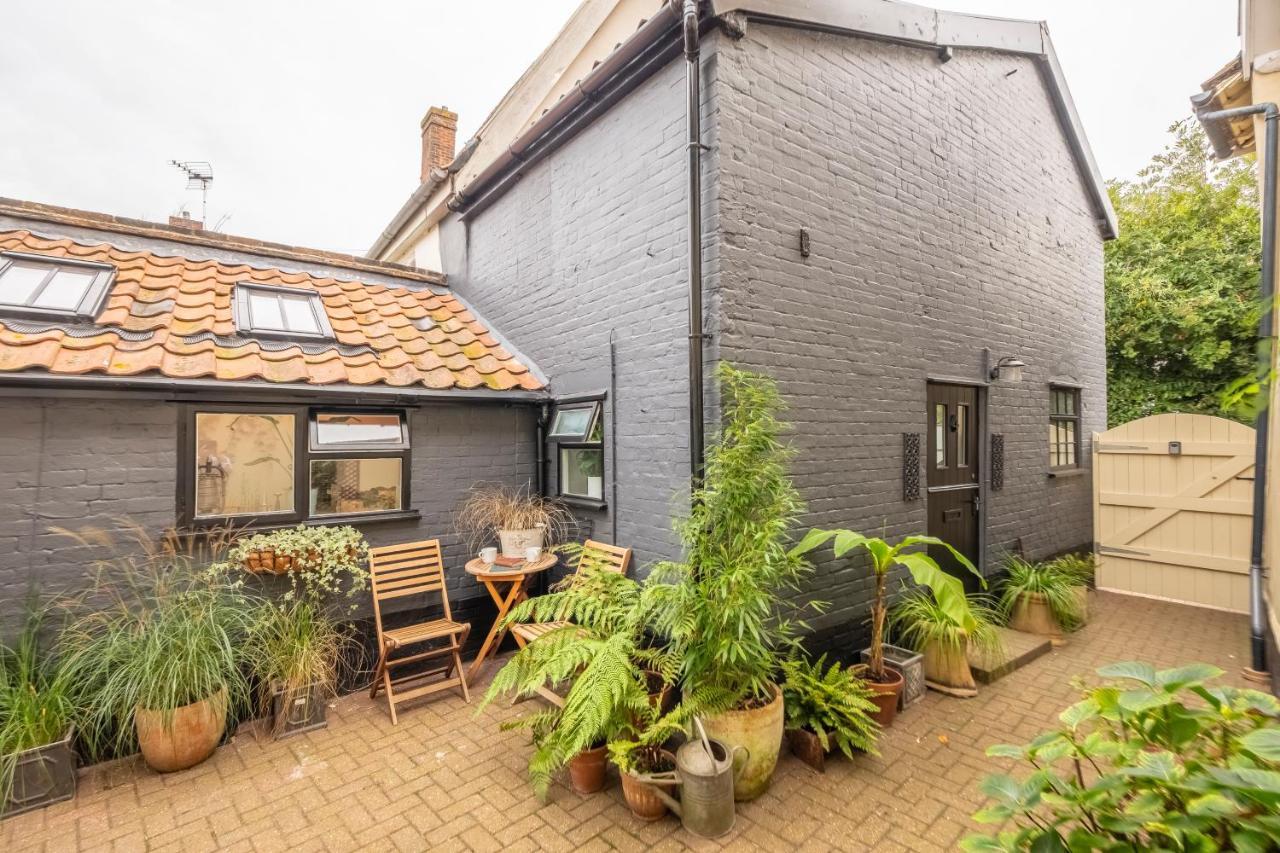 Most Romantic Cottage In Suffolk - Number Four Framlingham Bagian luar foto